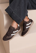 Sneakers vintage à bandes
