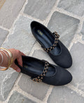 Ballerines à double bride et œillets