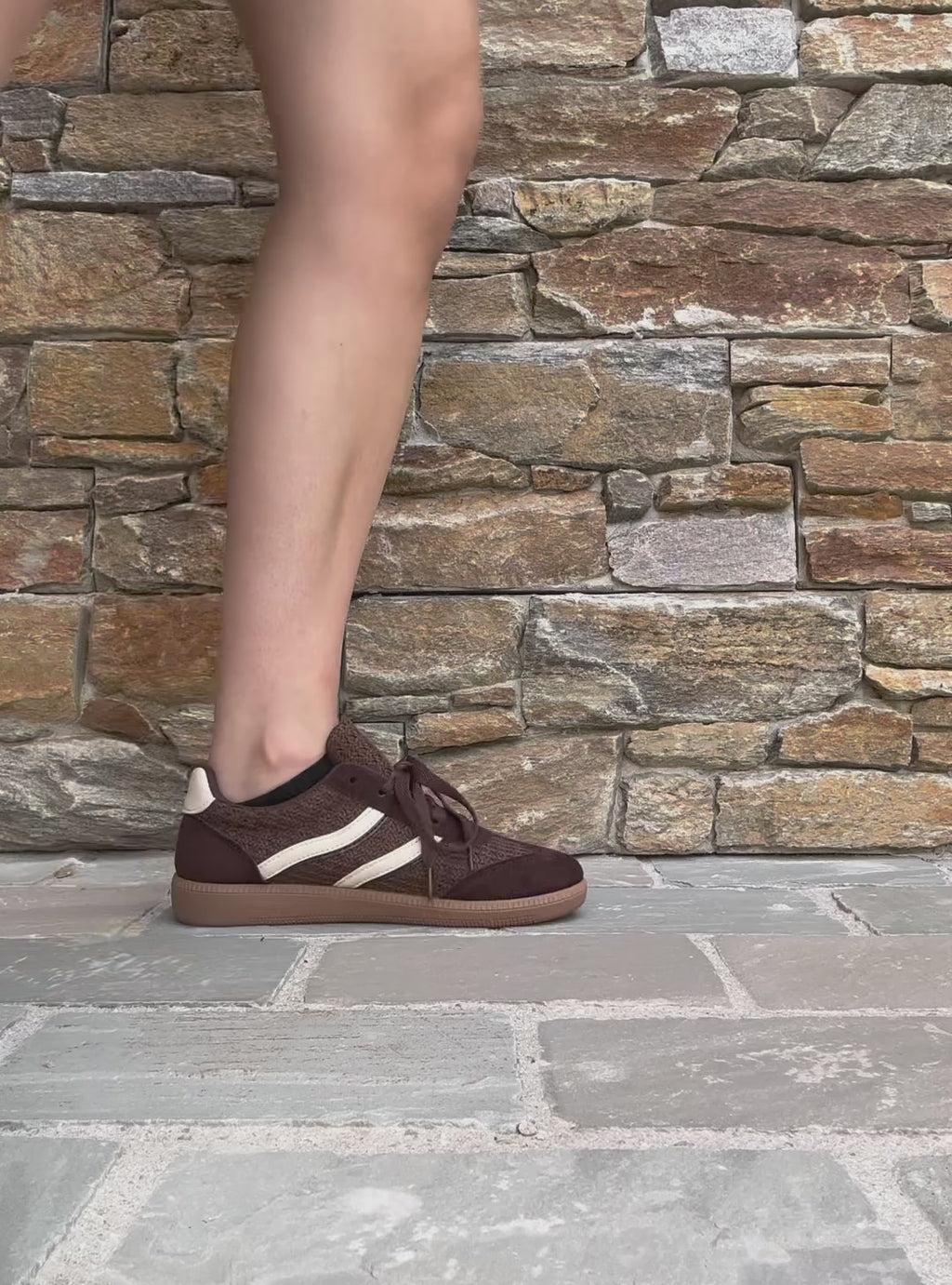 Sneakers vintage à bandes